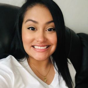 Meet your Posher, Rocio